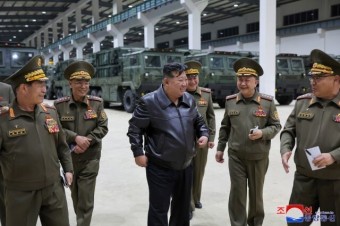 김정은, 두 달 만에 김주애 동행 보도…평양 전위거리 준공식 참석