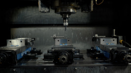 국자 대신 공구 잡은 13년…문래동 철공소의 불안한 미래 [영상]