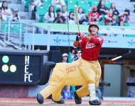 적토망아지부터 카리나 춤까지…볼거리 풍부했던 퓨처스 올스타전