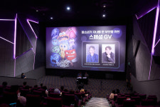 “나의 사춘기를, 내 아이의 마음을 들여다봤다”