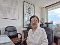 동학대장 김규일이 ‘반미 자주’ 분신 김세진으로