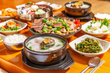 추석 명절이라 더 구미 당기는 한식 밥상 [ESC]