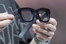 스마트폰 기능이 ‘안경’ 하나에…메타가 내놓은 ‘오라이언’ [포토]