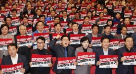 “이재명은 결코 죽지 않는다”…민주, 긴급 연석회의서 ‘단일대오’ 결의