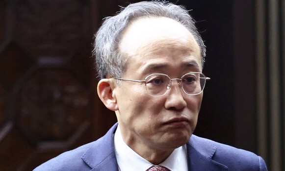 윤석열 전 대통령, 비상계엄 선포 후 통화 내역 수사 중, 민주당 내란 동조 의혹 제기