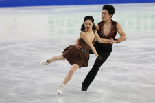 “태극기 많아 감동적”…아이스댄스 권예-임해나 짝, 첫 경기 리듬 댄스에서 6위