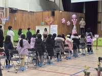 친구가 15명뿐이래요…서울 도심 초등학교도 ‘작은 입학식’
