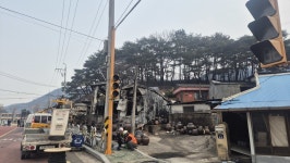 불 덮치기 2시간 전, 대피 끝냈다…‘인명피해 0명’ 영덕 지품면