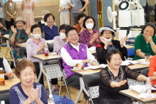 동대문구, 어르신 위한 여름 복지 ‘풀가동’