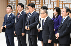 [포토] 이 대통령 “잘 부탁드린다”…김민석 총리 등 7명에게 임명장