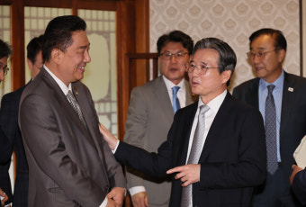 한미 관세 협상, 농산물 포함 협상 강조 중