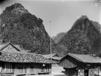 흑백 사진에 담긴 100년 전 금강산…구룡폭포·표훈사 옛 모습은