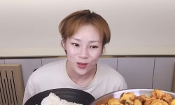 176만 먹방 유튜버 입짧은햇님 ‘주사 이모 시술’ 인정…활동 중단