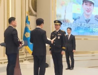 폭우에 침하한 다리 통행 차단해 대형사고 막은 경찰… 대통령 표창