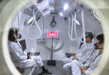 [건강한컷] 2~3기압 챔버의 매직…“산소만 마셔도 치료가 시작된다”