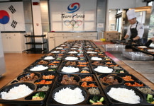 지구 반대편 올림픽 ‘한식 도시락’에 도파민 터져…갈비찜·제육 인기