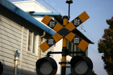 차단기 내려와도 철도건널목 건너는 운전자…앞으론 ‘범칙금 7만원’