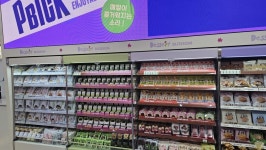 [현장] 외국인 몰리는 성수에 ‘K-디저트공원’…CU의 ‘달콤한 도전’