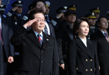이 대통령 “육·해·공 사관학교 통합해 국방 인재 양성할 것”