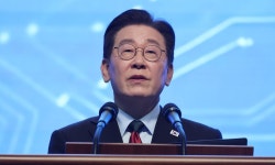 이 대통령 지지율 58.2%…증시 호황에 4주 연속 상승 [리얼미터]