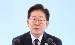 이 대통령, 네팔 홍수 한국인 실종에 “총력 구조” 긴급 지시