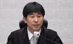 연수원 동기에 배당됐던 ‘술접대’ 지귀연 사건, 재판부 변경