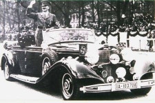 [세계의 명차 신차] 히틀러의 차 `벤츠 770`