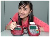 한국정보통신, IC카드 처리ㆍ전자서명 기능 신형 이지체크 단말기