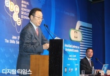 `개발경제 콘퍼런스(ABCDE)` 열려