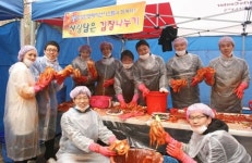 효성인포메이션 독거어르신 맛있게 드세요