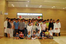 서울성모병원, 시각장애학생에 무료 안과검사