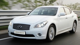 [신차분석] 인피니티 럭셔리 중형세단 `올뉴 인피니티M`