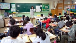 아주캐피탈이 초등학교로 달려간 이유는
