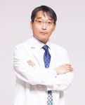자연스러움을 강조하는 가슴성형유명한곳 뷰티라인성형외과!