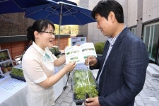 삼성물산, 래미안 강남힐즈 본격 입주… 실내텃밭 제공