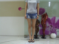 옷 입기 고민되는 휜다리, 교정으로 곧게 만든다