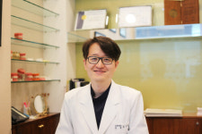 돌출입 고민된다면 치아교정 생각해봐야