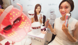 집에서 피부관리… LG `홈 뷰티`기기 뛰어든다