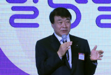 `한컴오피스 2018`, 목소리가 키보드…AI 첫 적용