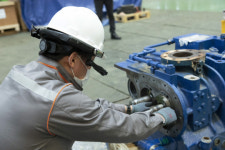 한화토탈, 석유화학 공장 정기보수에 `스마트글래스` 도입