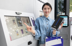 [포토] SKT, ICT 멀티플렉스 `T팩토리`…`스마트폰 365일 24시간 무인구매`