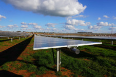 포스코, 세계 2위 태양광 제작사에 철강재 20만톤 공급