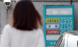 기름 넣기 무섭네…서울 휘발윳값, 8년만에 2000원 돌파