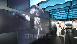 [포토] 서울스카이 미디어아트 특별전 `나는 고래`