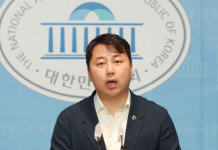 장예찬 ‘선당후사’ 선방에 이준석 되치기 “젊은 세대 중 누구 보고 尹 뽑았는지…”