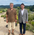 최재성, 덥수룩해진 ‘흰수염’ 文 사진 띄우며 “평산마을 평화로워…尹, 잘하셨다”
