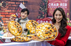 [포토] 도미노피자, 하프앤하프 크랩&립 하우스 피자 출시