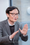 [산업人문화] 14년간 한국사진史 몰두… 못나고 모자란 과거라도 보존해야죠