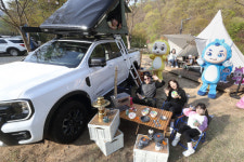 가족과 즐거운 추억 만들어요...KT 키즈랜드 `스페셜캠핑`