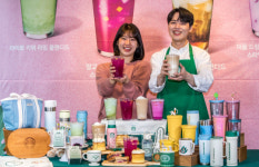 [포토] 스타벅스 리프레셔 등 여름시즌 음료 4종 출시